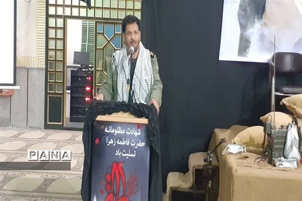 عزای فاطمیه و گرامیداشت شهادت سردار دلها درابرکوه