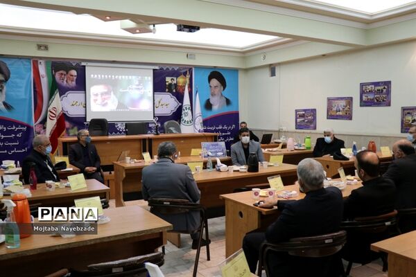 نشست شورای برنامه ریزی سازمان دانش‌آموزی خراسان رضوی