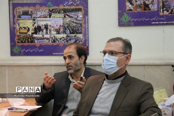 نشست شورای برنامه ریزی سازمان دانش‌آموزی خراسان رضوی