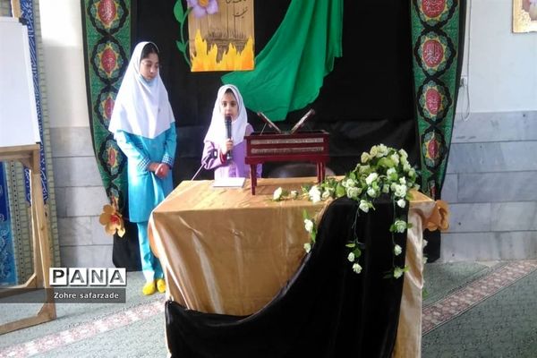 مراسم آیین گرامیداشت سالروز ورود رهبر معظم انقلاب در دبستان شاهد ابرکوه