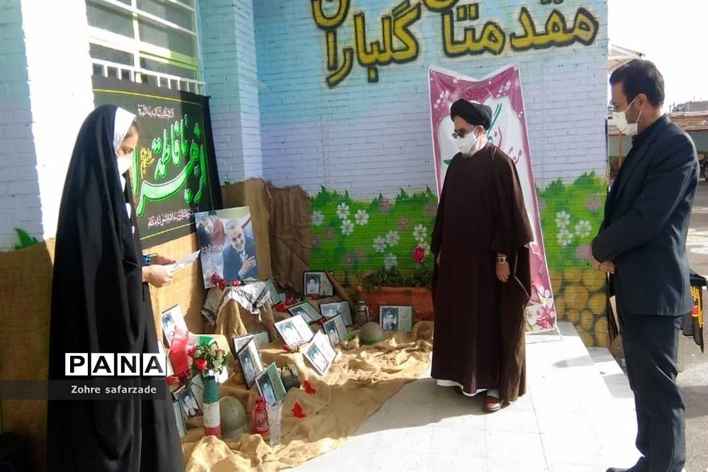 مراسم آیین گرامیداشت سالروز ورود رهبر معظم انقلاب در دبستان شاهد ابرکوه