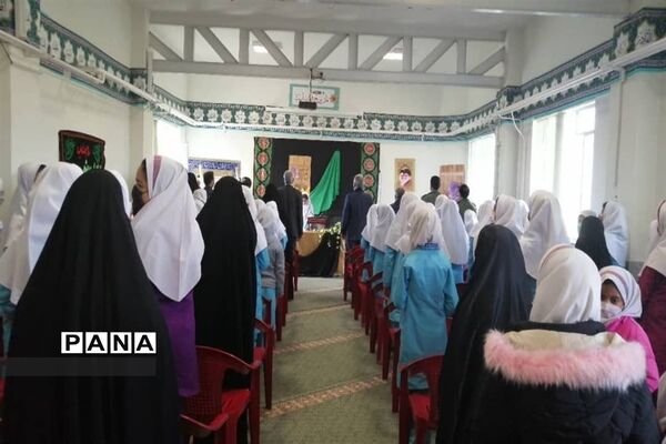 مراسم آیین گرامیداشت سالروز ورود رهبر معظم انقلاب در دبستان شاهد ابرکوه