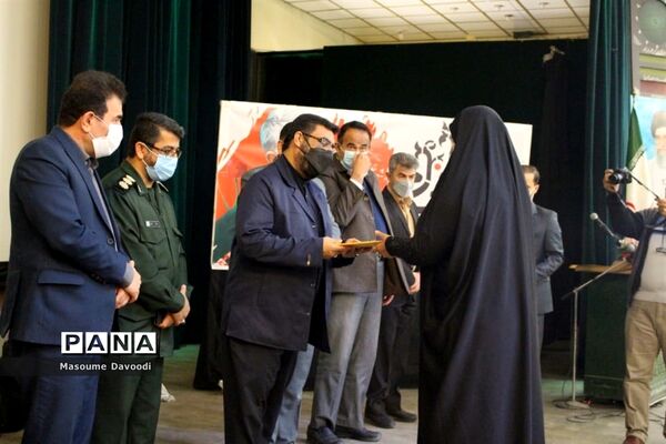 وداع با شهید تازه تفحص شده همزمان با دومین سالگرد شهادت سردار حاج قاسم سلیمانی در شیراز