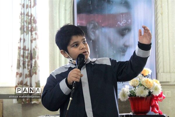 مراسم هیأت دانش‌آموزی در شهرستان گلوگاه