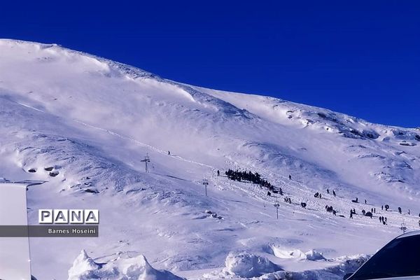 سپیدان سپیدپوش شد