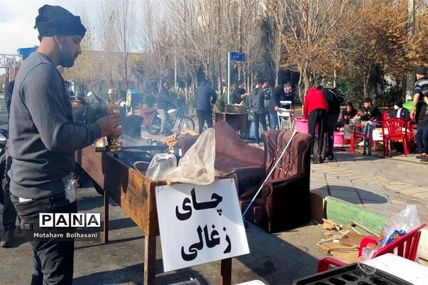 برپایی موکب هیات عشاق الزینب (س) به مناسبت شهادت حضرت زهرا در منطقه ۱۴
