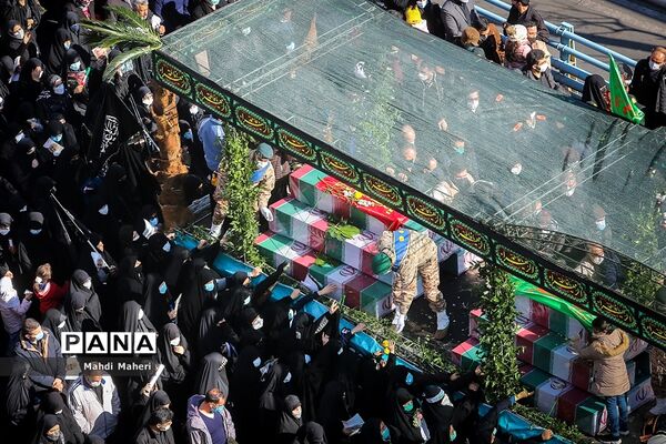 تشییع پیکرهای ۱۵۰ شهید دوران دفاع مقدس