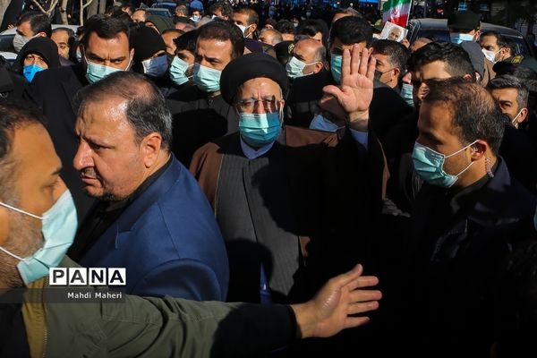 تشییع پیکرهای ۱۵۰ شهید دوران دفاع مقدس