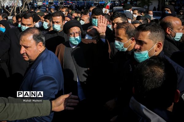 تشییع پیکرهای ۱۵۰ شهید دوران دفاع مقدس