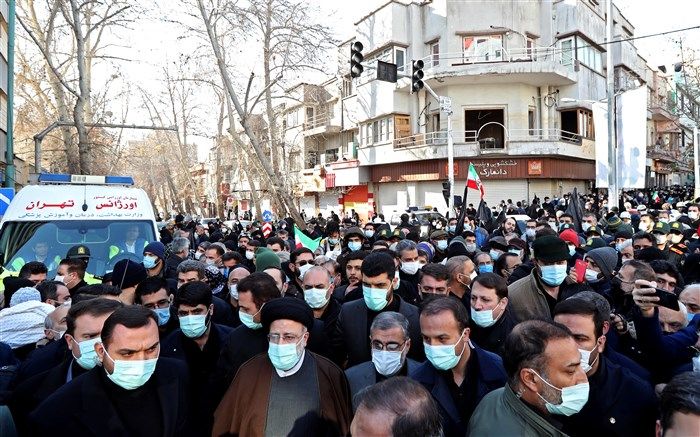 به برکت خون شهیدان، آینده‌ای بسیار درخشان پیش‌روی داریم