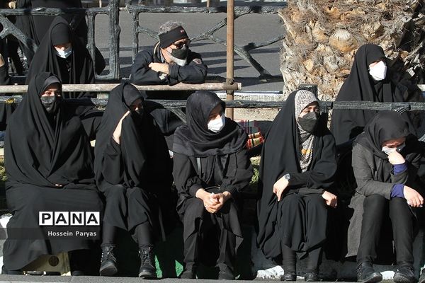 تجمع عزاداران فاطمی در میدان هفت‌تیر