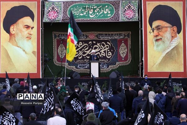 تجمع عزاداران فاطمی در میدان هفت‌تیر