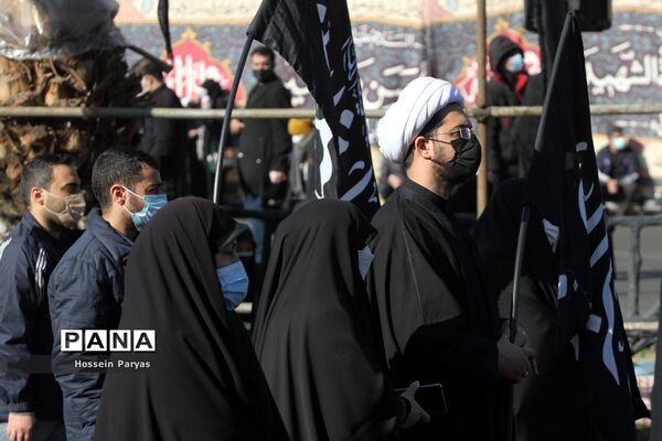 تجمع عزاداران فاطمی در میدان هفت‌تیر