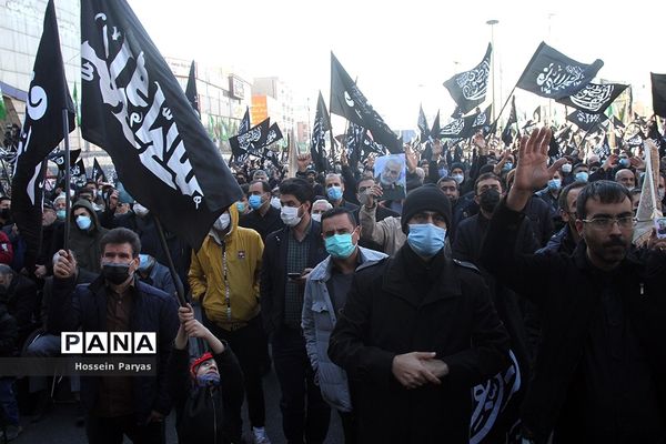 تجمع عزاداران فاطمی در میدان هفت‌تیر