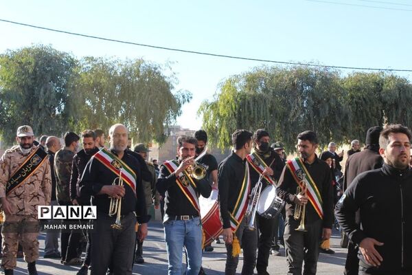 خاکسپاری دو شهید گمنام در مدرسه علمیه فاطمی