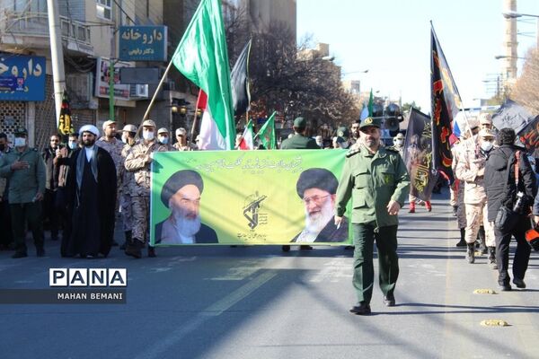 خاکسپاری دو شهید گمنام در مدرسه علمیه فاطمی
