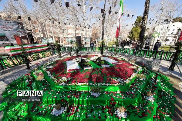 تشیع پیکر دو شهید گمنام در منطقه ۱۳