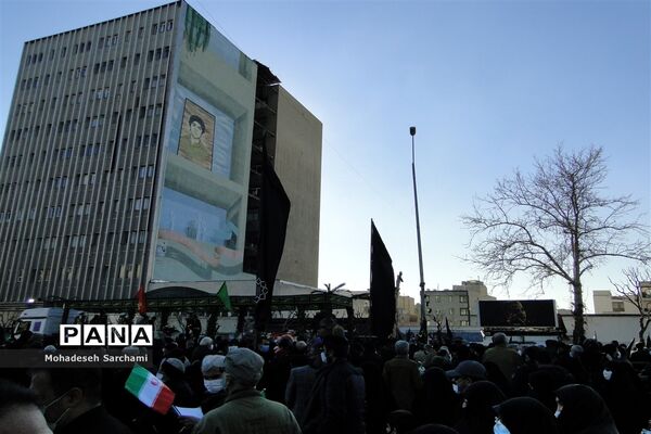 تشییع پیکر ۱۵۰ شهید دوران دفاع مقدس