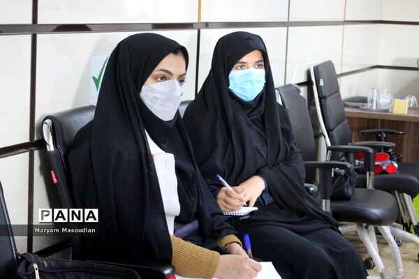 نشست کارشناسان مدارس و مراکز غیردولتی و شوراهای آموزش و پرورش استان بوشهر