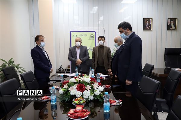 نشست اعضای دبیرخانه کشوری گروه آموزشی مشاوران