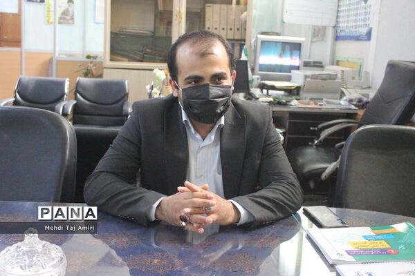 جلسه هم‌اندیشی مشاور جوان استاندار بوشهر با سازمان دانش‌آموزی استان