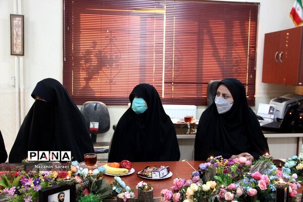 تجلیل از خانواده شهدای مدافع حرم در اسلامشهر