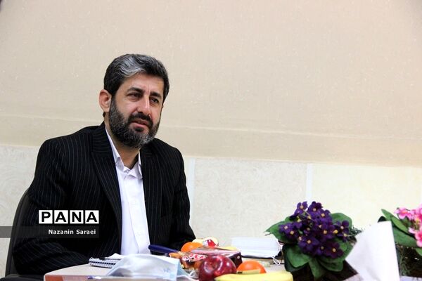 تجلیل از خانواده شهدای مدافع حرم در اسلامشهر