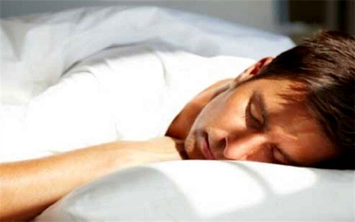 خطرات گرسنه خوابیدن