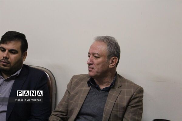 عقد تفاهم‌نامه همکاری مشترک پخش فیلم سینمایی مرد نقره‌ای