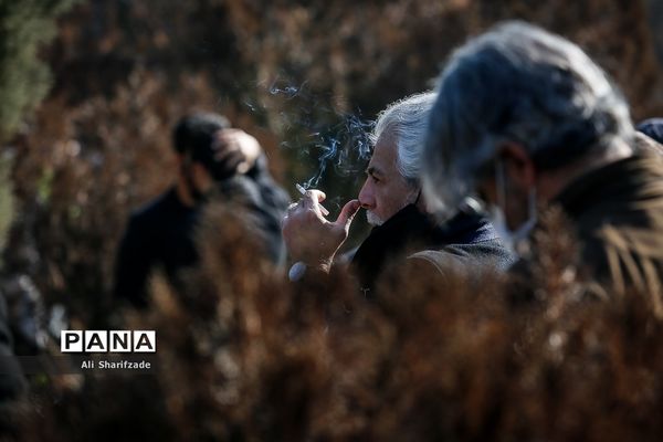 مراسم خاکسپاری حمید لبخنده