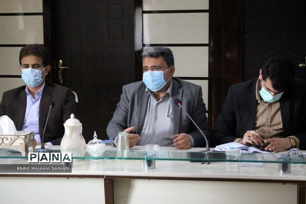 اولین نشست کمیته فرهنگیان و دانش‌آموزان ستاد گرامیداشت دهه فجر انقلاب اسلامی آموزش و پرورش استان بوشهر