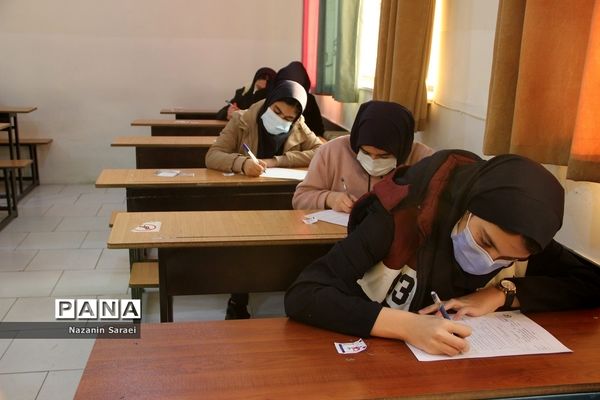 بازدید سرپرست مدیریت آموزش و پرورش اسلامشهر از روندبرگزاری امتحانات حضوری