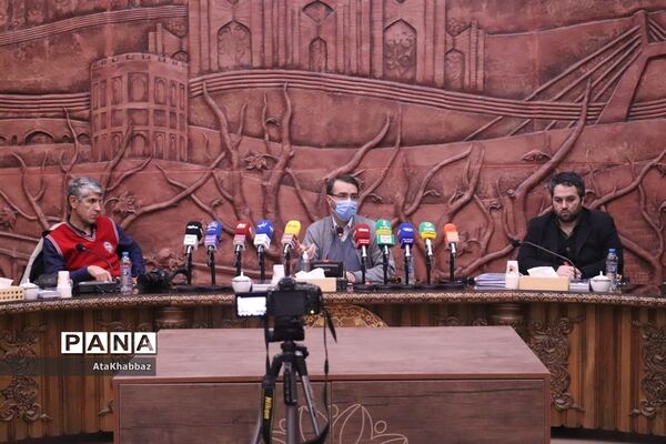 نشست خبری روح الله رشیدی با رسانه‌های تبریز