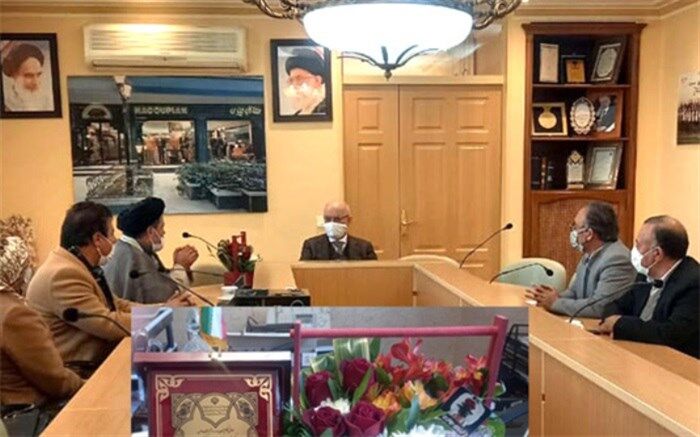 دیدار خیرین شهرستان پردیس با خیر مدرسه‌ساز هاکوپیان