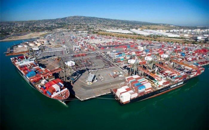 ۷۱ هزار و ۵۰۰ تن گندم در بندر شهید رجایی پهلو گرفت