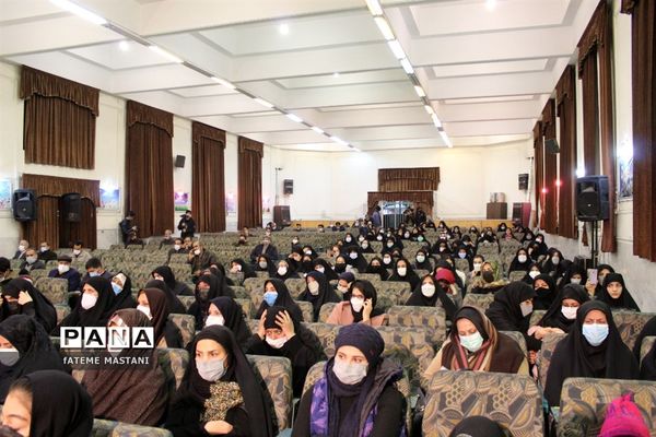 محفل انس با قرآن در اداره آموزش و پرورش ناحیه