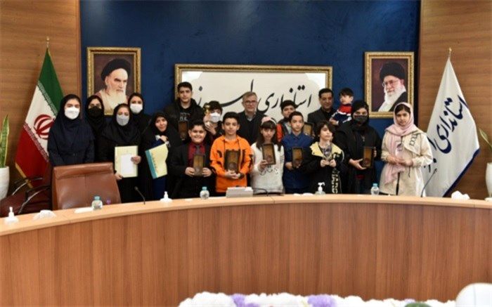 تجلیل استاندار البرز از نخبگان و برگزیدگان مسابقه جهانی محاسبات ریاضی