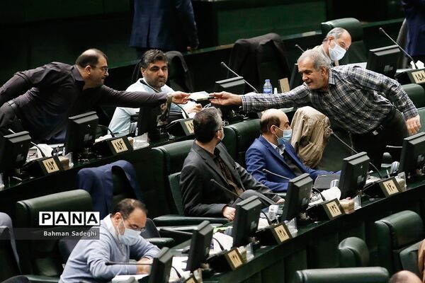 صحن علنی مجلس سه شنبه ۲۱ دی