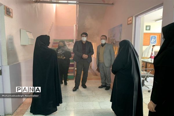 نمایشگاه « از مدرسه تا بقیع» در منطقه ۱۵