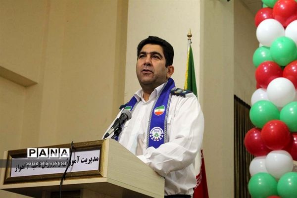 کارگاه آموزشی توجیهی مربیان پیشتاز ناحیه 4 اهواز