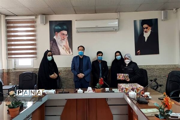 تقدیر از برگزیدگان مسابقه عکاسی جشنواره عذا در شهرستان قرچک