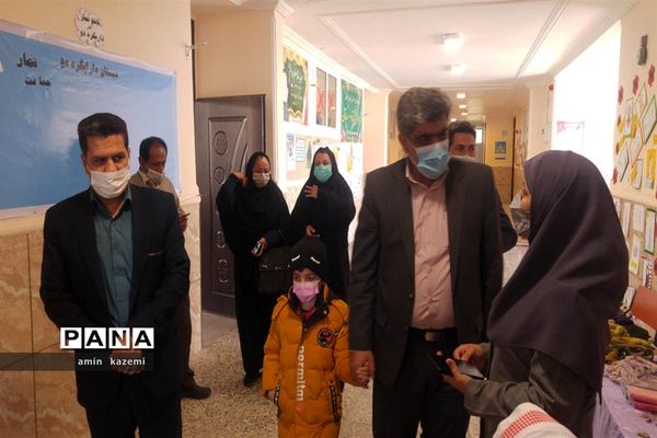 جشن عبادت دانش‌آموزان دبستان داراب‌گرد استان فارس