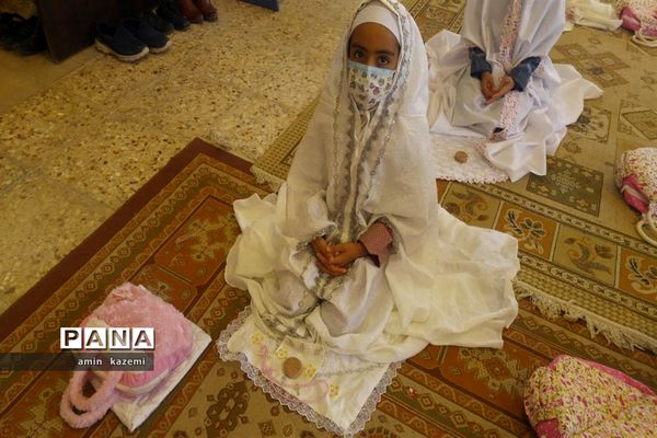 جشن عبادت دانش‌آموزان دبستان داراب‌گرد استان فارس