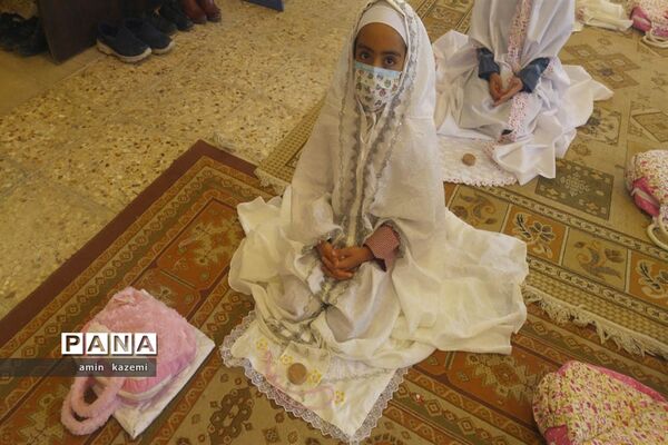 جشن عبادت دانش‌آموزان دبستان داراب‌گرد استان فارس