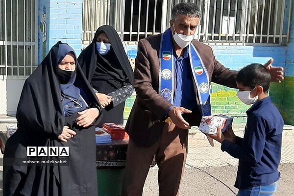 بازدید از مدارس تمام تشکیلاتی نواحی یک و دو یزد