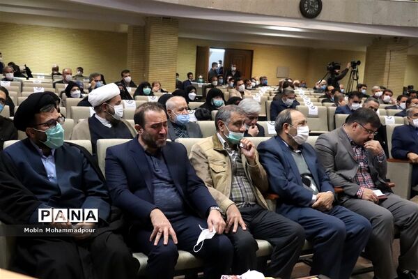 آیین تودیع و معارفه مدیر کل جدید کمیته امداد امام خمینی (ره) آذربایجان شرقی