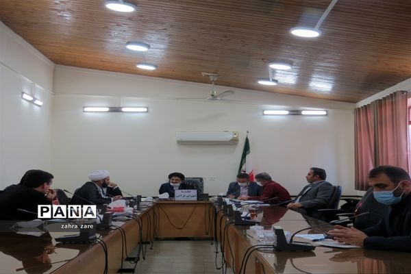 نشست شورای قرآنی آموزش و پرورش محمودآباد