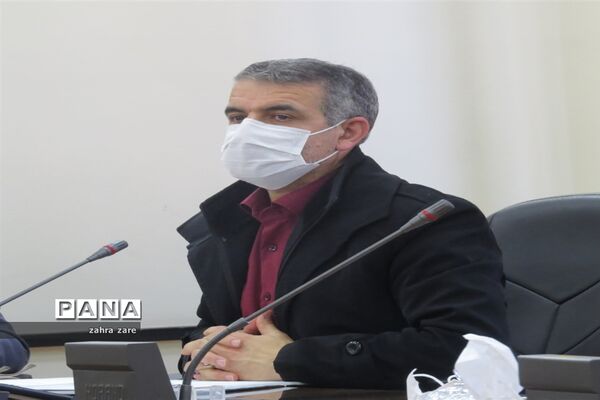 نشست شورای قرآنی آموزش و پرورش محمودآباد