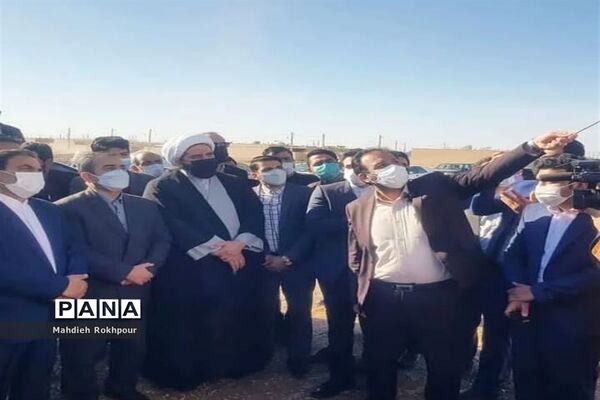 بازدید استاندار خراسان جنوبی از پروژه های طرح اقدام ملی مسکن در شهر طبس