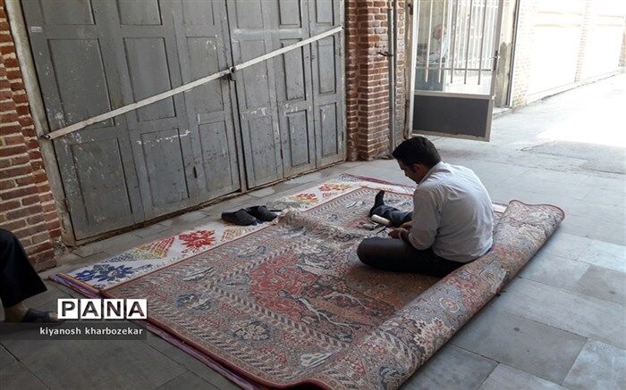 تامین مواد اولیه با نرخ ارز آزاد، چالش جدید فرش است